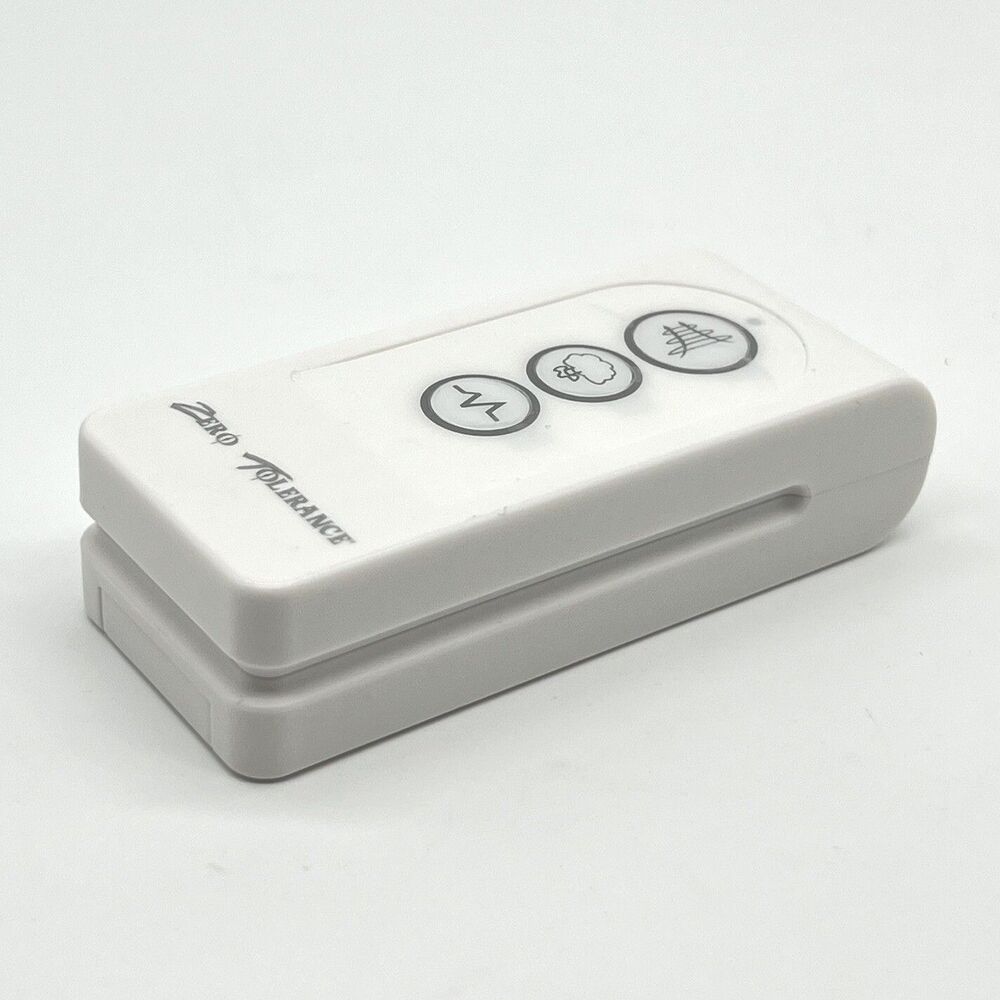 Zero Tolerance Rear Beauty Remote Control REPLACEMENT Controller - White - Picture 5 of 9